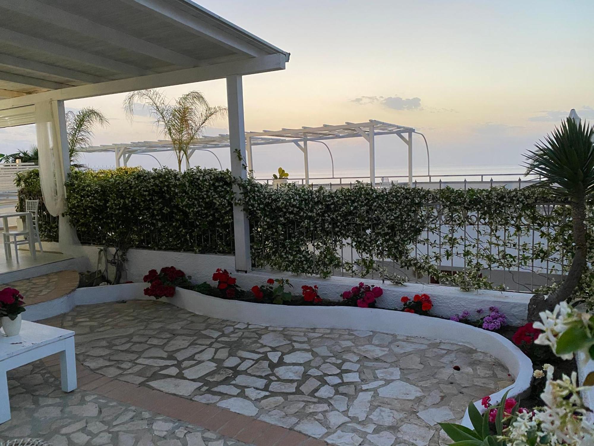 La Porta Del Mare Hotel Tropea Buitenkant foto