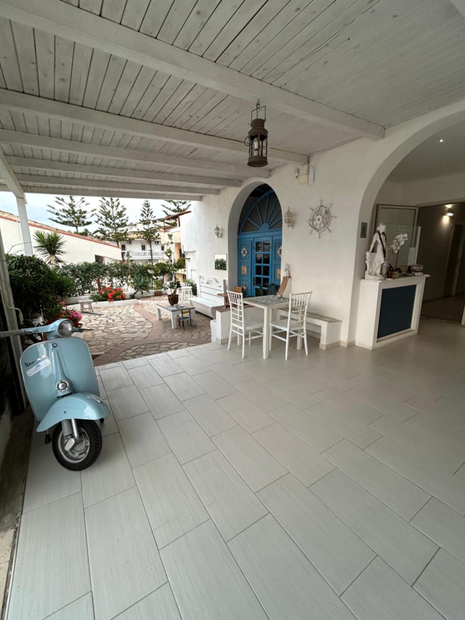 La Porta Del Mare Hotel Tropea Buitenkant foto